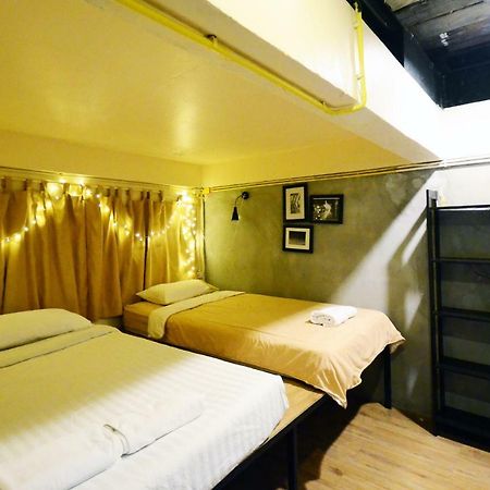 Buff Hostel Bangkok Eksteriør bilde